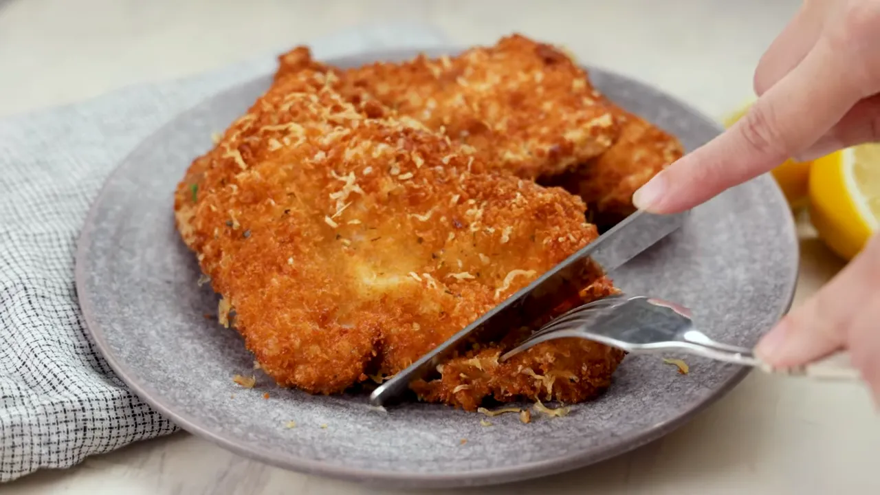 Perfectly Crispy Chicken Cutlets