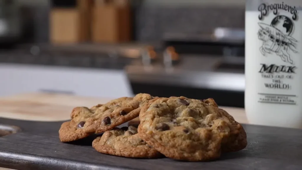 toll house chocolate chip cookies