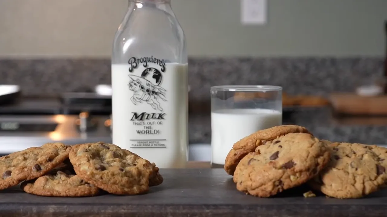 toll house chocolate chip cookies